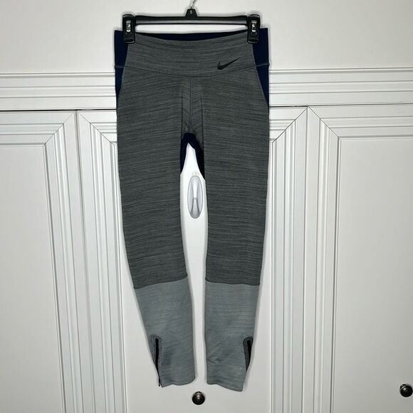 Nike Legendary Mid Rise Training Compression Tights Size M - Picture 1 of 11